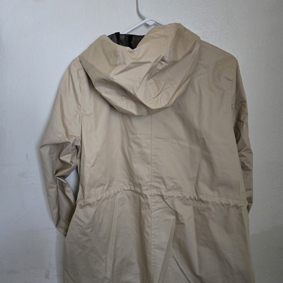 Hunter Beige and Black Mesh Jacket - Picture 11 of 14